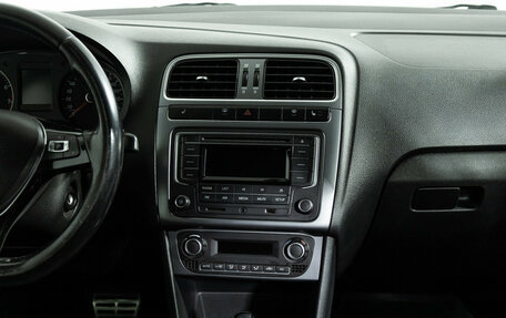 Volkswagen Polo VI (EU Market), 2016 год, 999 585 рублей, 14 фотография