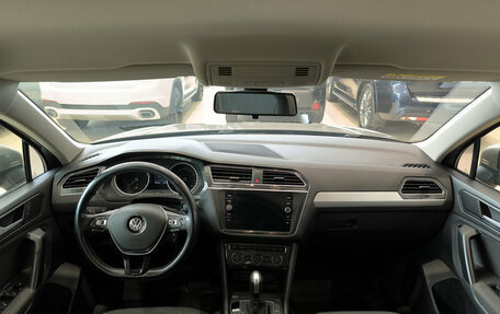 Volkswagen Tiguan II, 2019 год, 1 880 000 рублей, 18 фотография