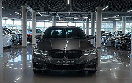 BMW 3 серия, 2019 год, 3 600 000 рублей, 3 фотография