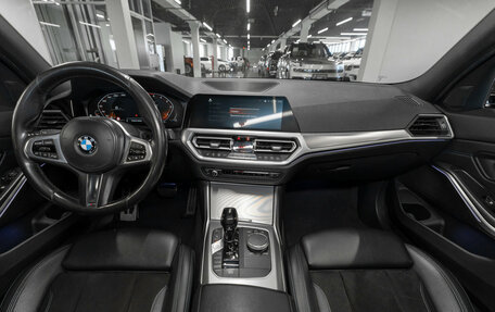 BMW 3 серия, 2019 год, 3 600 000 рублей, 8 фотография