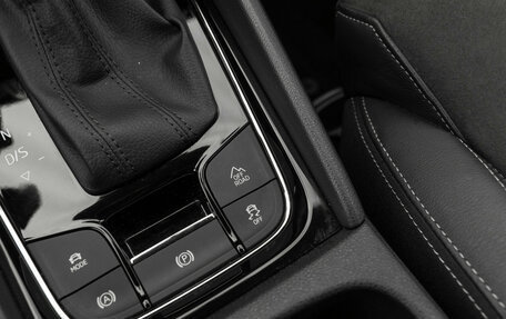 Skoda Karoq I, 2020 год, 2 640 000 рублей, 25 фотография