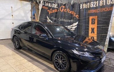 Toyota Camry, 2018 год, 2 200 000 рублей, 1 фотография