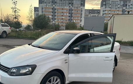 Volkswagen Polo VI (EU Market), 2013 год, 850 000 рублей, 7 фотография