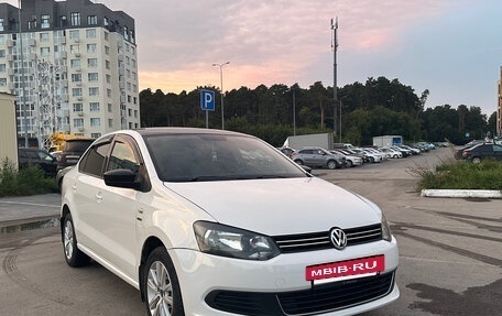 Volkswagen Polo VI (EU Market), 2013 год, 850 000 рублей, 17 фотография