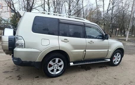 Mitsubishi Pajero IV, 2008 год, 1 300 000 рублей, 5 фотография