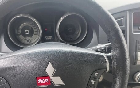 Mitsubishi Pajero IV, 2008 год, 1 300 000 рублей, 9 фотография