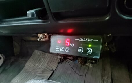 Mitsubishi Delica IV, 1999 год, 400 000 рублей, 13 фотография