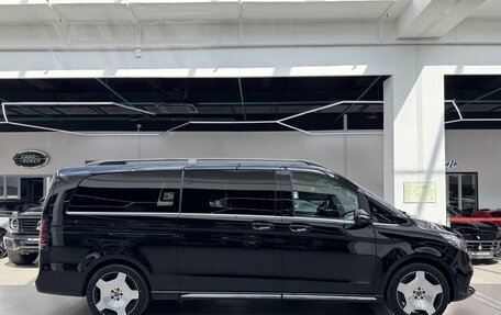 Mercedes-Benz V-Класс, 2026 год, 14 590 000 рублей, 11 фотография