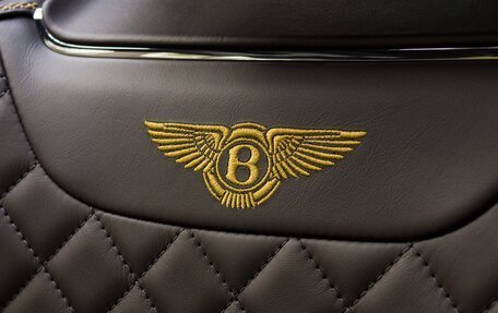 Bentley Bentayga I, 2019 год, 9 990 000 рублей, 14 фотография
