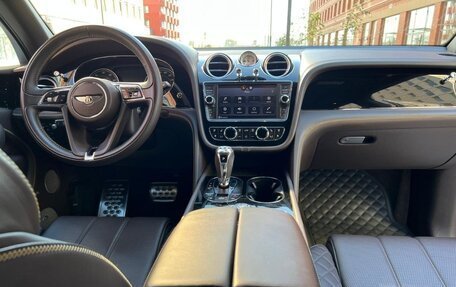 Bentley Bentayga I, 2019 год, 9 990 000 рублей, 20 фотография