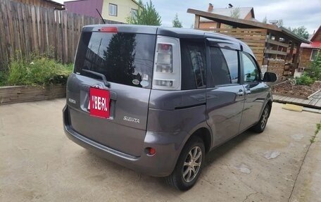Toyota Sienta I, 2011 год, 780 000 рублей, 9 фотография