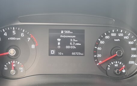 KIA Soul III, 2021 год, 2 300 000 рублей, 11 фотография
