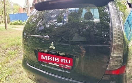 Mitsubishi Grandis, 2003 год, 550 000 рублей, 3 фотография