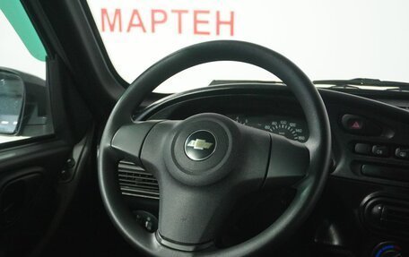 Chevrolet Niva I рестайлинг, 2017 год, 780 000 рублей, 14 фотография