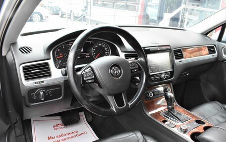 Volkswagen Touareg III, 2010 год, 2 049 000 рублей, 8 фотография