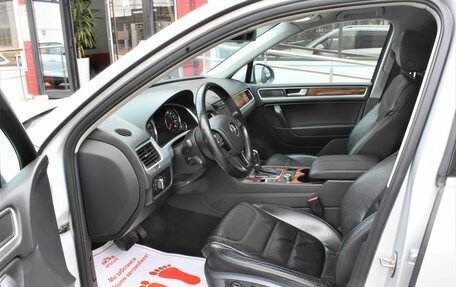 Volkswagen Touareg III, 2010 год, 2 049 000 рублей, 9 фотография