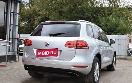 Volkswagen Touareg III, 2010 год, 2 049 000 рублей, 3 фотография