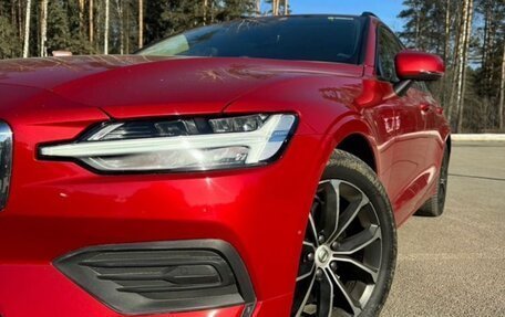 Volvo V60 II, 2019 год, 2 500 000 рублей, 5 фотография
