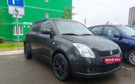 Suzuki Swift III, 2009 год, 680 000 рублей, 2 фотография