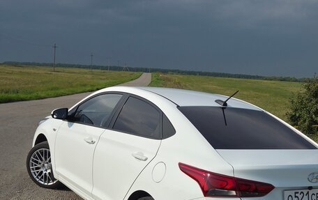 Hyundai Solaris II рестайлинг, 2018 год, 1 370 000 рублей, 6 фотография