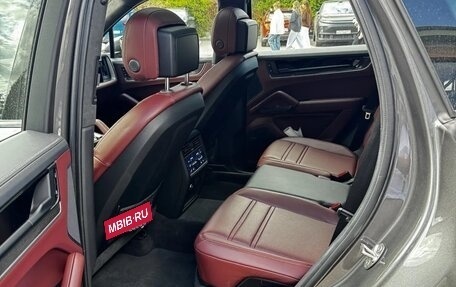Porsche Cayenne III, 2025 год, 16 500 000 рублей, 7 фотография