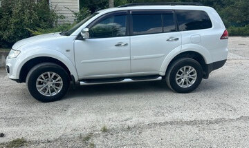 Mitsubishi Pajero Sport II рестайлинг, 2015 год, 2 100 000 рублей, 3 фотография
