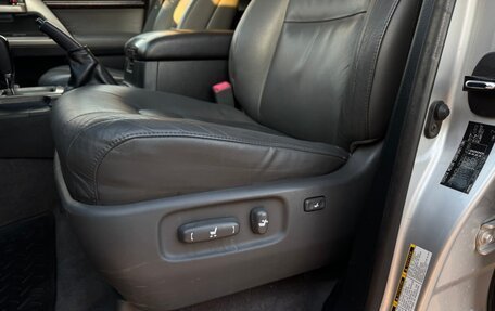 Toyota Land Cruiser 200, 2010 год, 2 550 000 рублей, 14 фотография