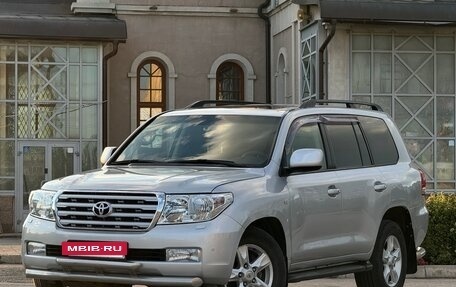 Toyota Land Cruiser 200, 2010 год, 2 550 000 рублей, 2 фотография