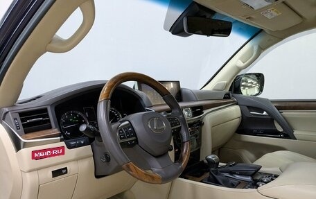Lexus LX III, 2016 год, 6 800 000 рублей, 2 фотография