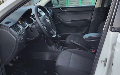 Skoda Rapid I, 2017 год, 720 000 рублей, 7 фотография