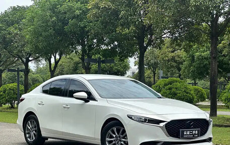 Mazda 3, 2022 год, 1 250 000 рублей, 1 фотография