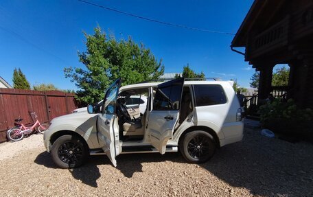 Mitsubishi Pajero IV, 2019 год, 3 350 000 рублей, 4 фотография