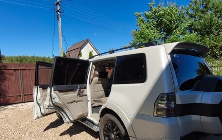 Mitsubishi Pajero IV, 2019 год, 3 350 000 рублей, 14 фотография