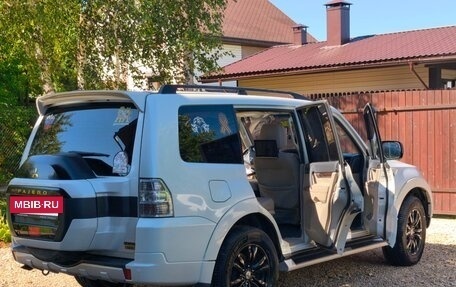 Mitsubishi Pajero IV, 2019 год, 3 350 000 рублей, 13 фотография