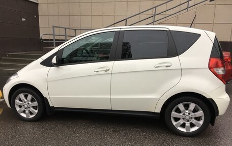 Mercedes-Benz A-Класс, 2010 год, 627 000 рублей, 4 фотография