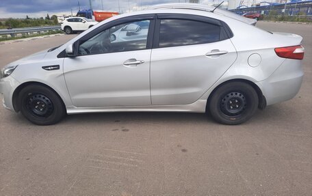 KIA Rio III рестайлинг, 2013 год, 715 000 рублей, 2 фотография