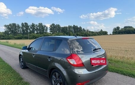 KIA cee'd I рестайлинг, 2010 год, 690 000 рублей, 4 фотография