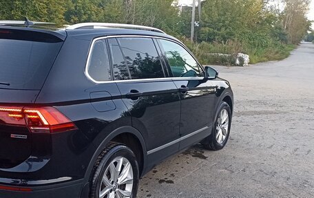 Volkswagen Tiguan II, 2020 год, 2 900 000 рублей, 4 фотография
