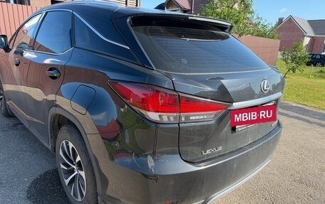 Lexus RX IV рестайлинг, 2021 год, 4 700 000 рублей, 6 фотография
