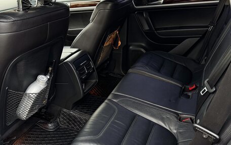 Volkswagen Touareg III, 2010 год, 1 500 000 рублей, 9 фотография