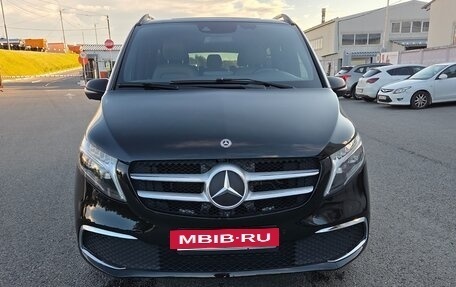 Mercedes-Benz V-Класс, 2020 год, 4 400 000 рублей, 7 фотография