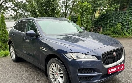 Jaguar F-Pace, 2017 год, 2 199 000 рублей, 7 фотография