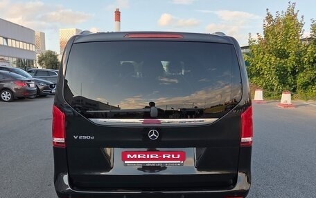 Mercedes-Benz V-Класс, 2020 год, 4 400 000 рублей, 8 фотография