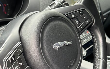 Jaguar F-Pace, 2017 год, 2 199 000 рублей, 18 фотография