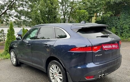 Jaguar F-Pace, 2017 год, 2 199 000 рублей, 13 фотография