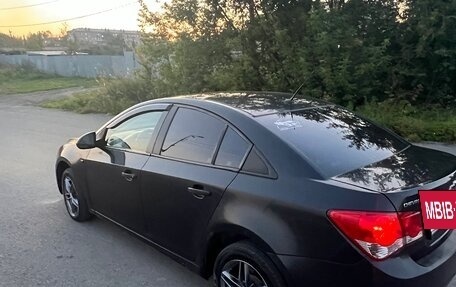 Chevrolet Cruze II, 2009 год, 520 000 рублей, 6 фотография