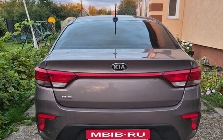 KIA Rio IV, 2018 год, 1 400 000 рублей, 3 фотография