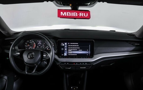 Skoda Octavia IV, 2021 год, 2 490 000 рублей, 14 фотография
