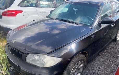 BMW 1 серия, 2005 год, 331 000 рублей, 1 фотография