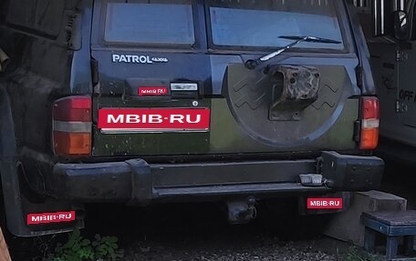 Nissan Patrol, 1995 год, 750 000 рублей, 1 фотография